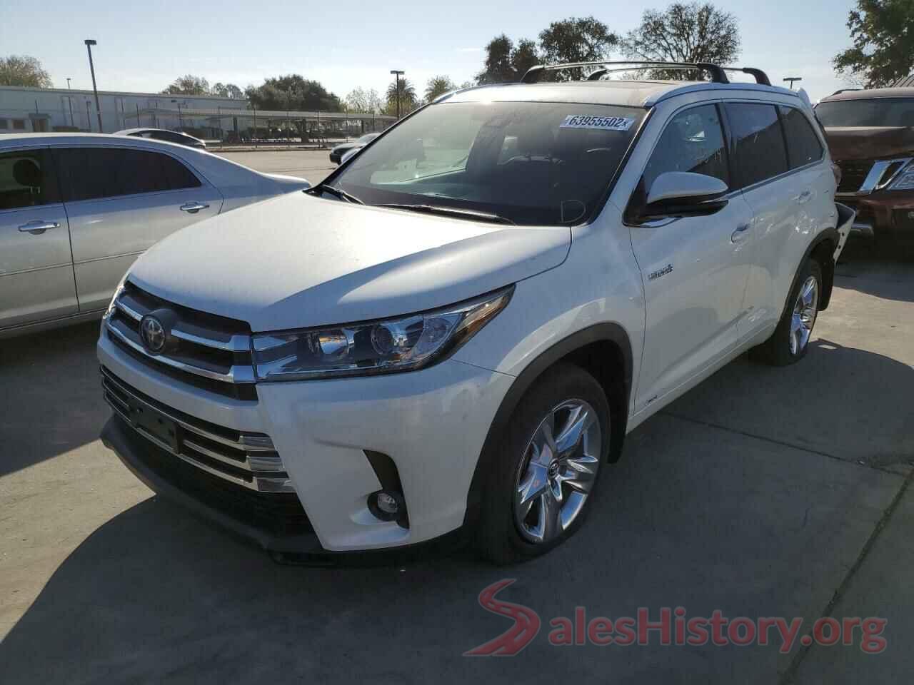 5TDDGRFH1KS069391 2019 TOYOTA HIGHLANDER