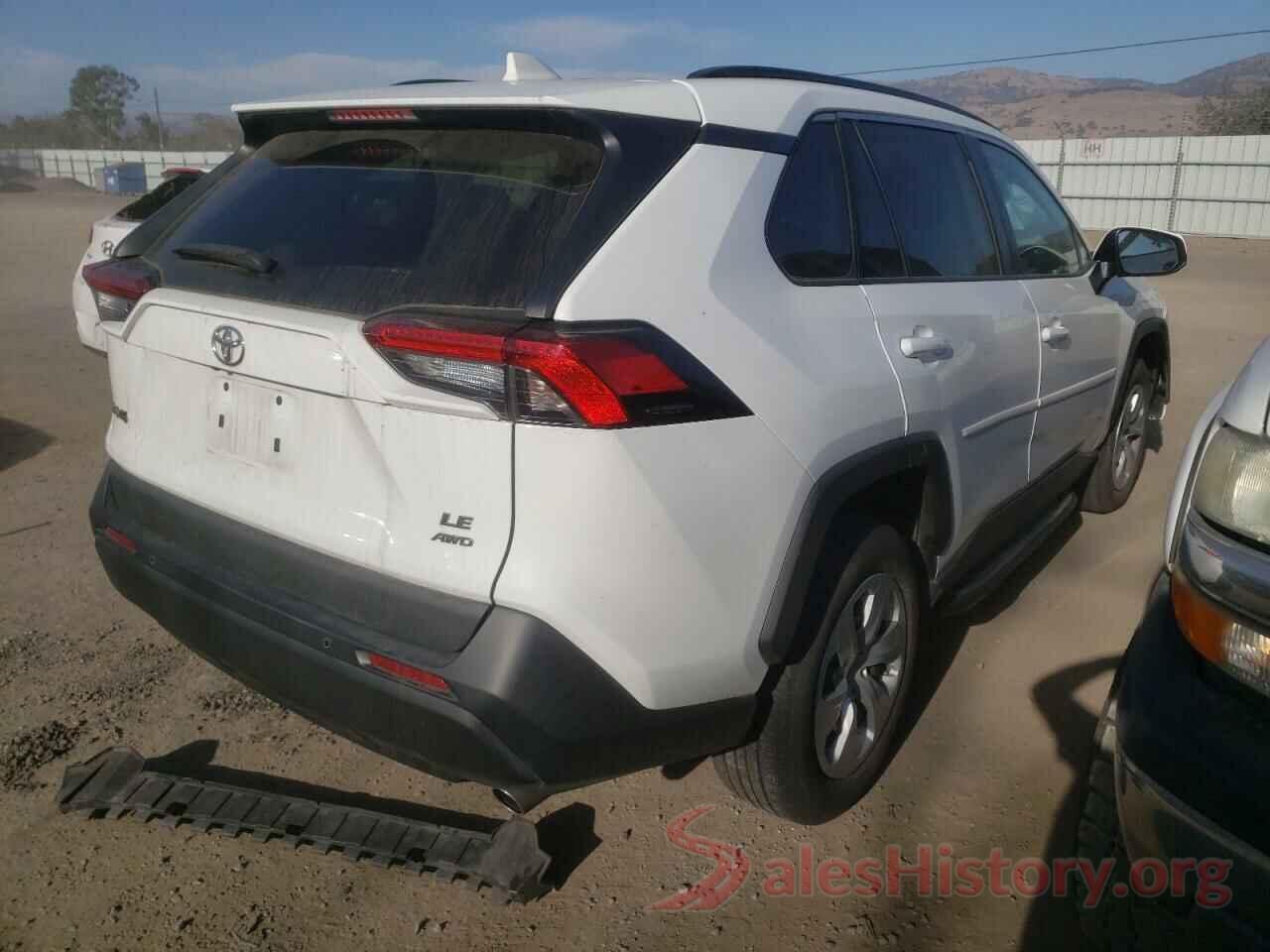 2T3G1RFV8LW092137 2020 TOYOTA RAV4