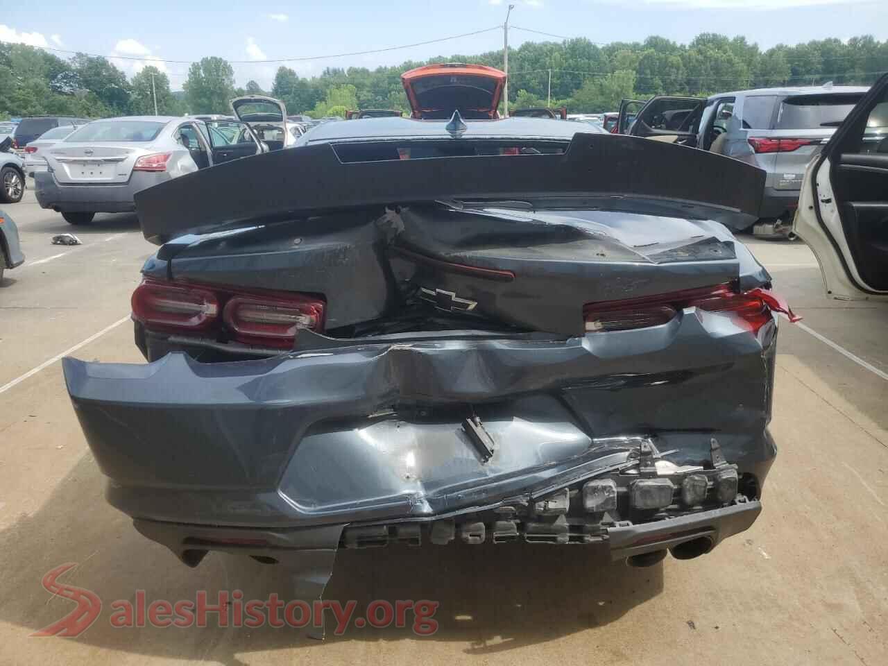 2020 CHEVROLET CAMARO VIN 1G1FE1R73L0143250, left side view