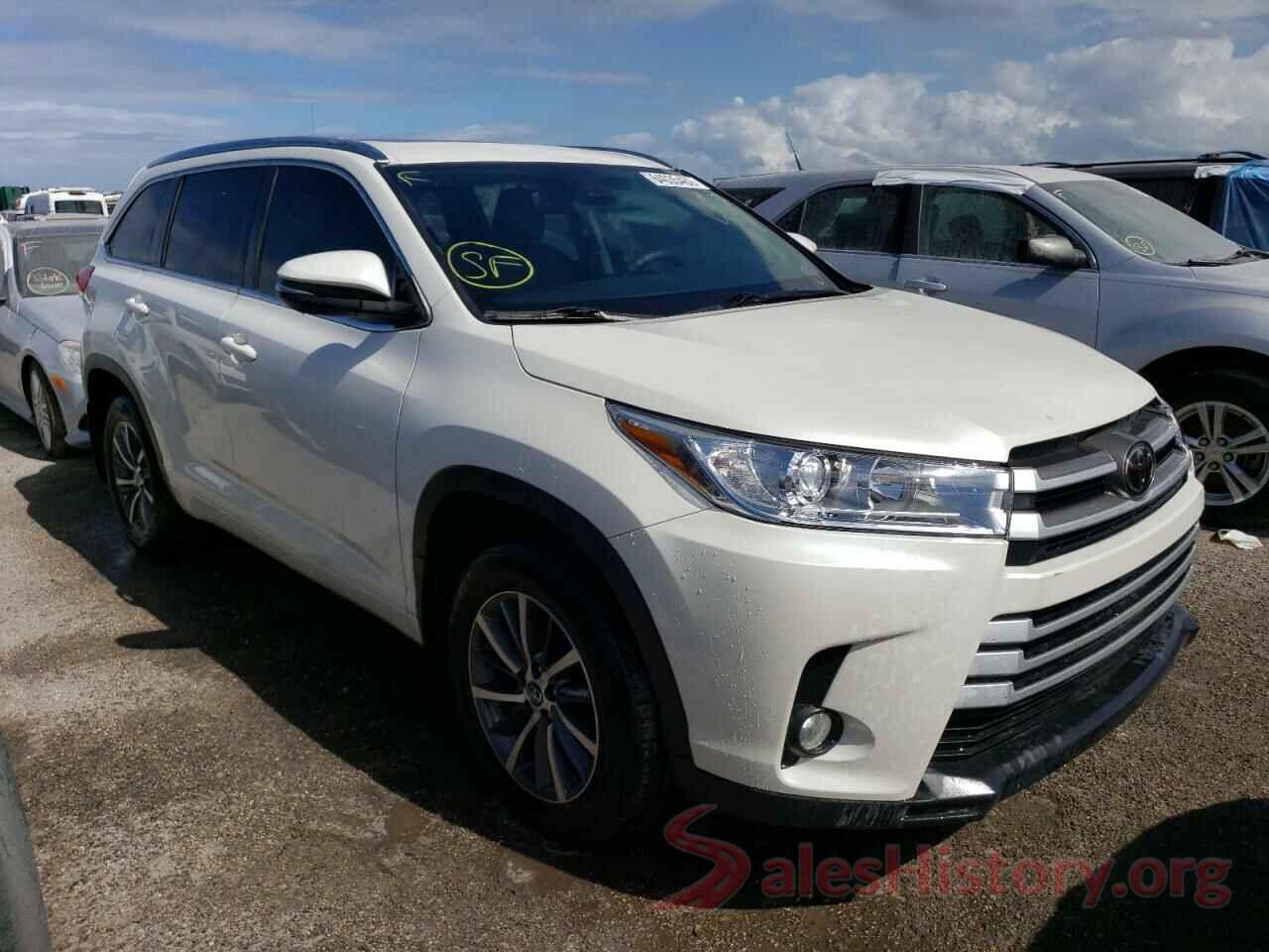 5TDJZRFH3JS540159 2018 TOYOTA HIGHLANDER