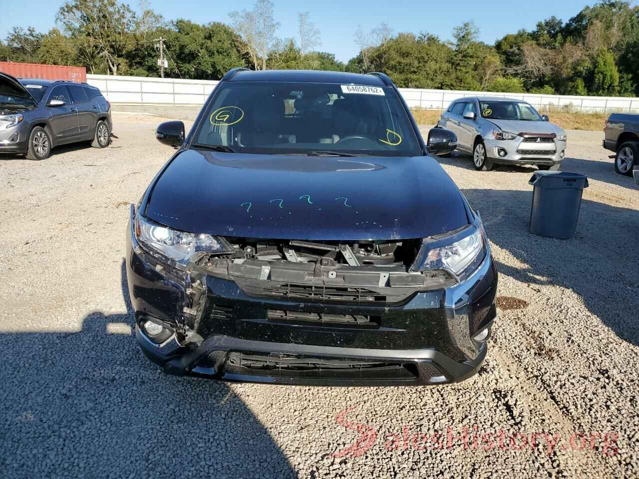 JA4AD3A38LZ012684 2020 MITSUBISHI OUTLANDER