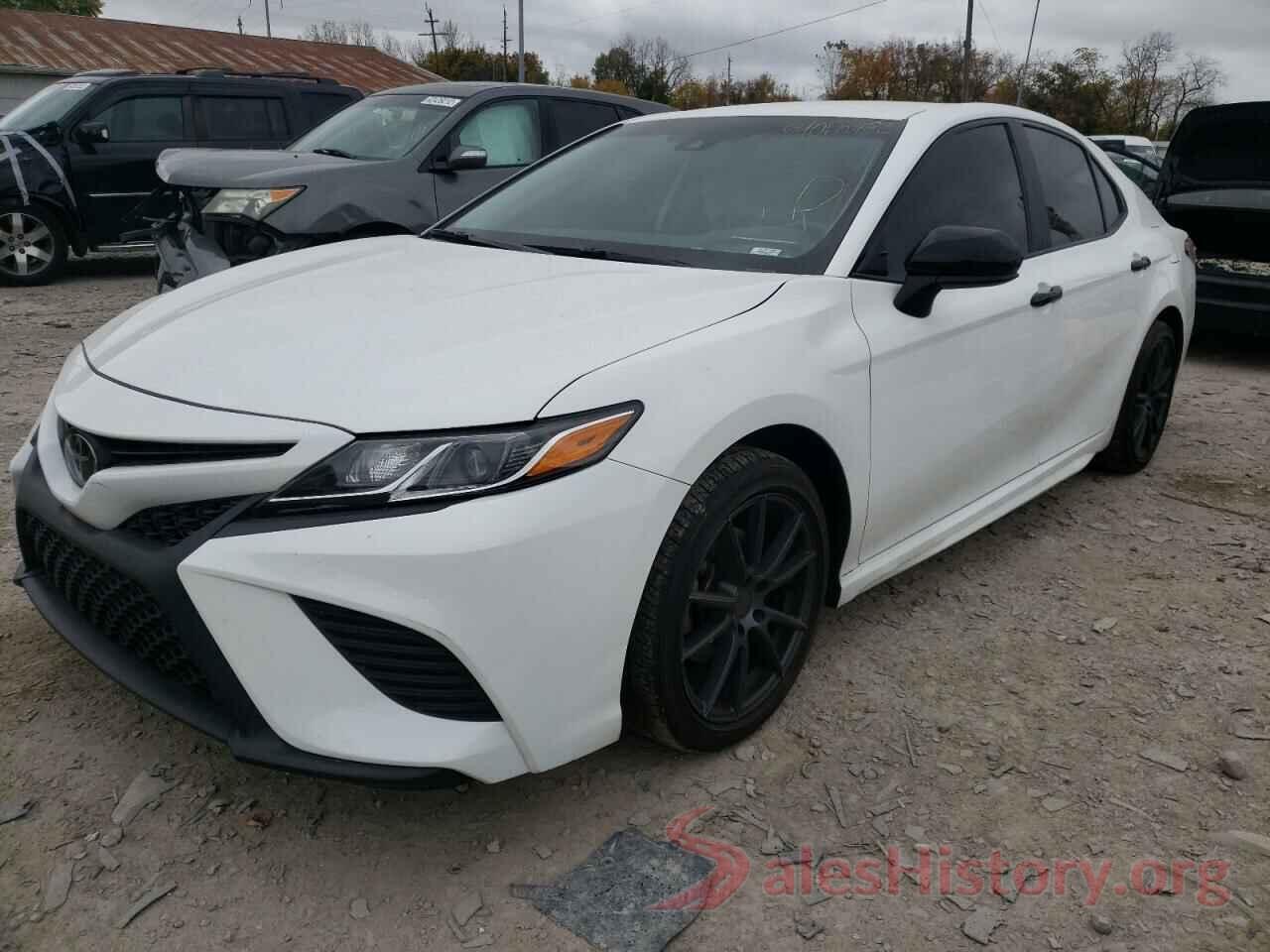 4T1G11AK4LU311800 2020 TOYOTA CAMRY