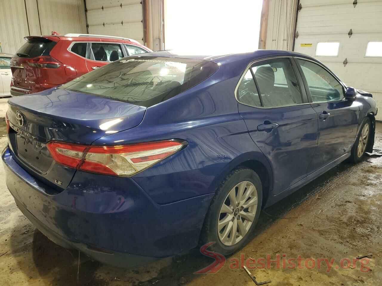 4T1B11HK9JU597091 2018 TOYOTA CAMRY