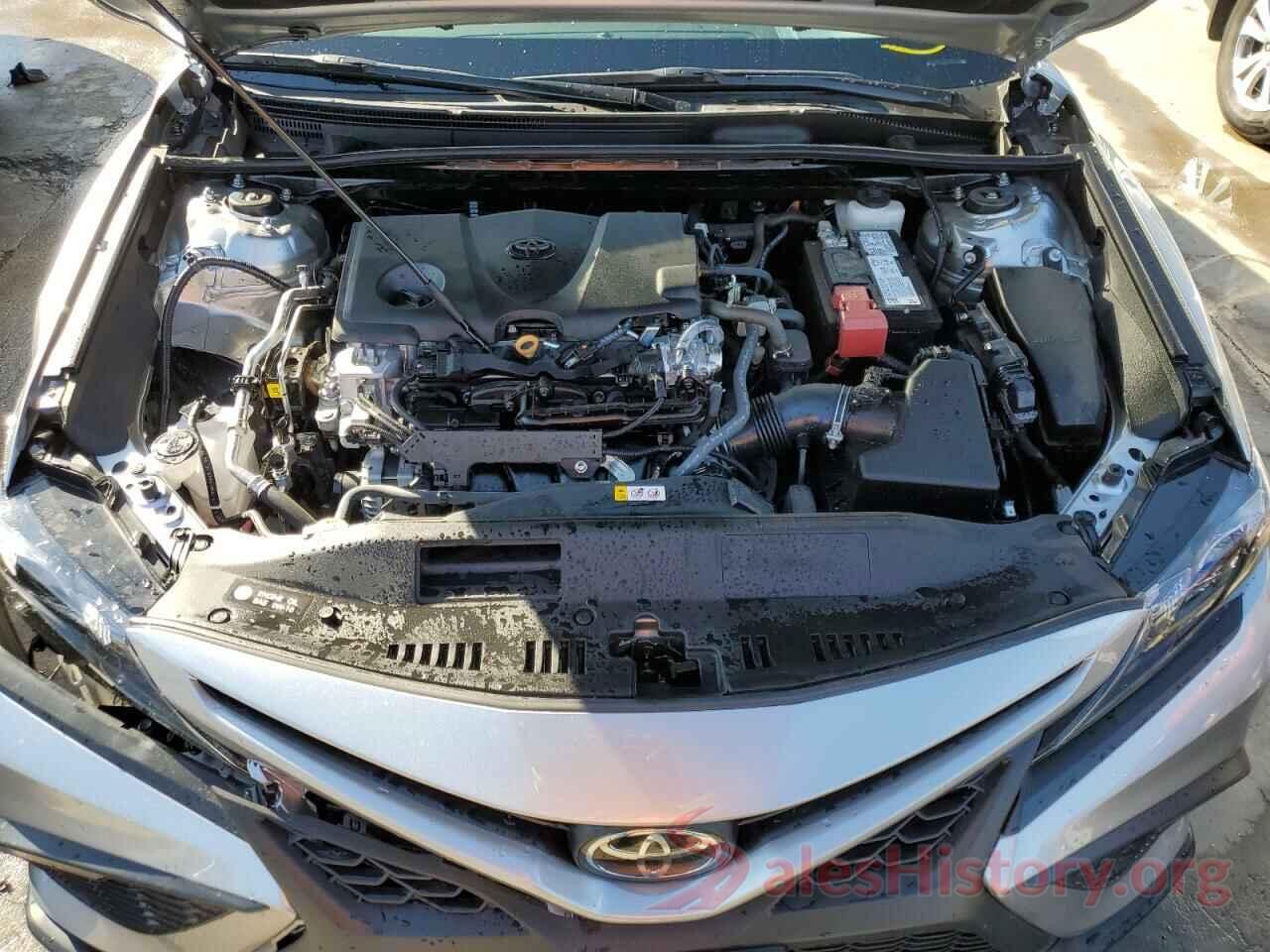 4T1T11AK5NU673877 2022 TOYOTA CAMRY