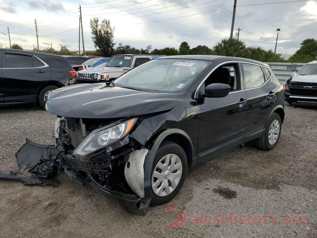 JN1BJ1CP0KW529486 2019 NISSAN ROGUE