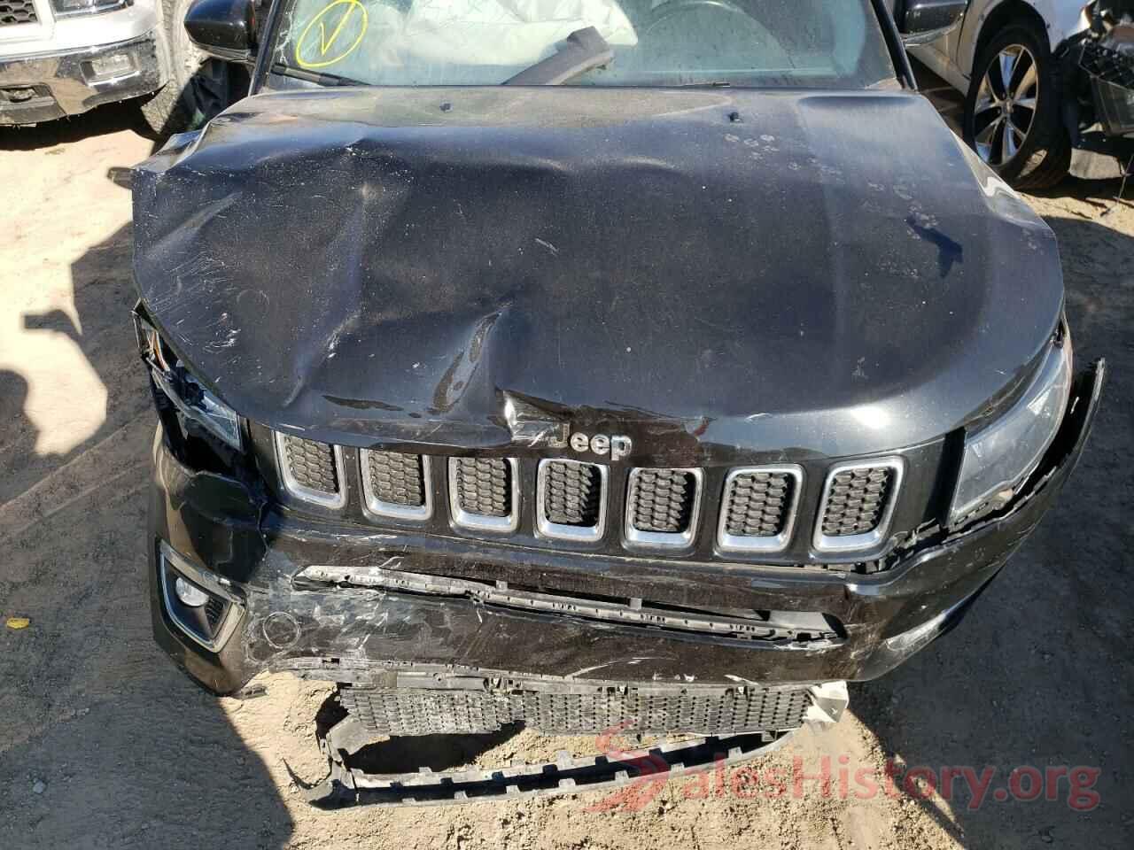 3C4NJDCB4KT812530 2019 JEEP COMPASS