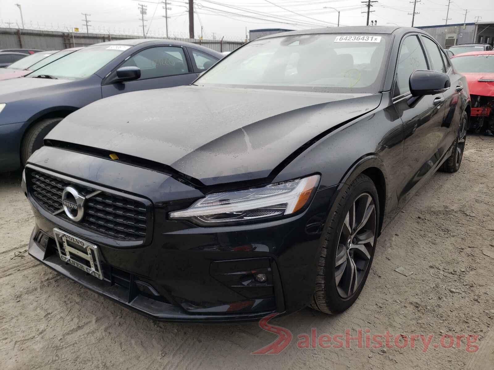 7JRA22TM9MG081300 2021 VOLVO S60