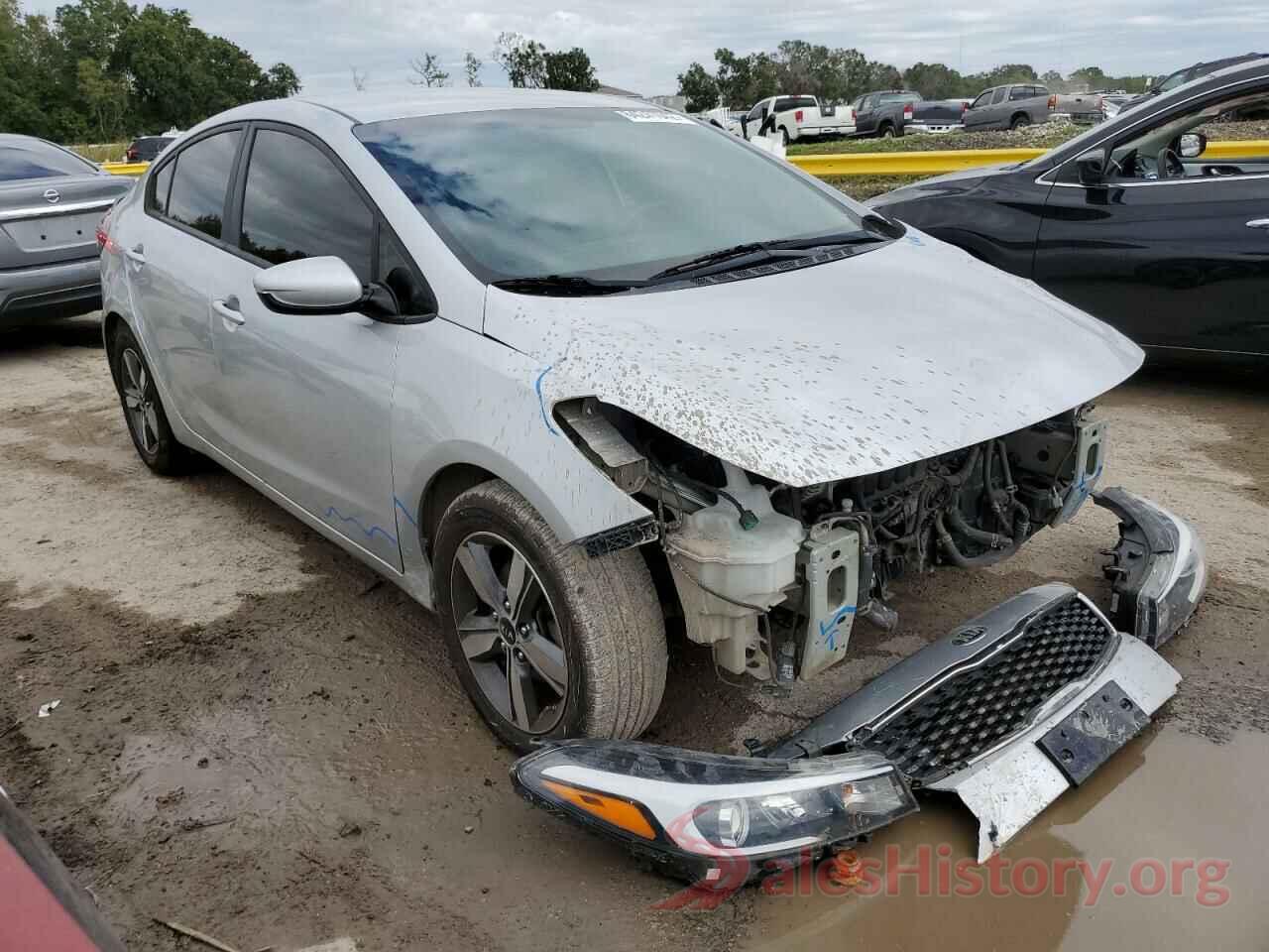 3KPFL4A76JE174328 2018 KIA FORTE