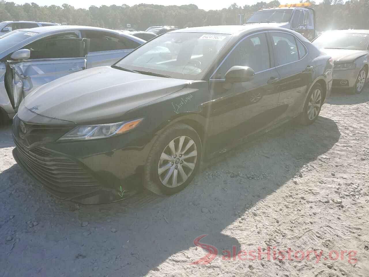 4T1B11HK7JU068576 2018 TOYOTA CAMRY