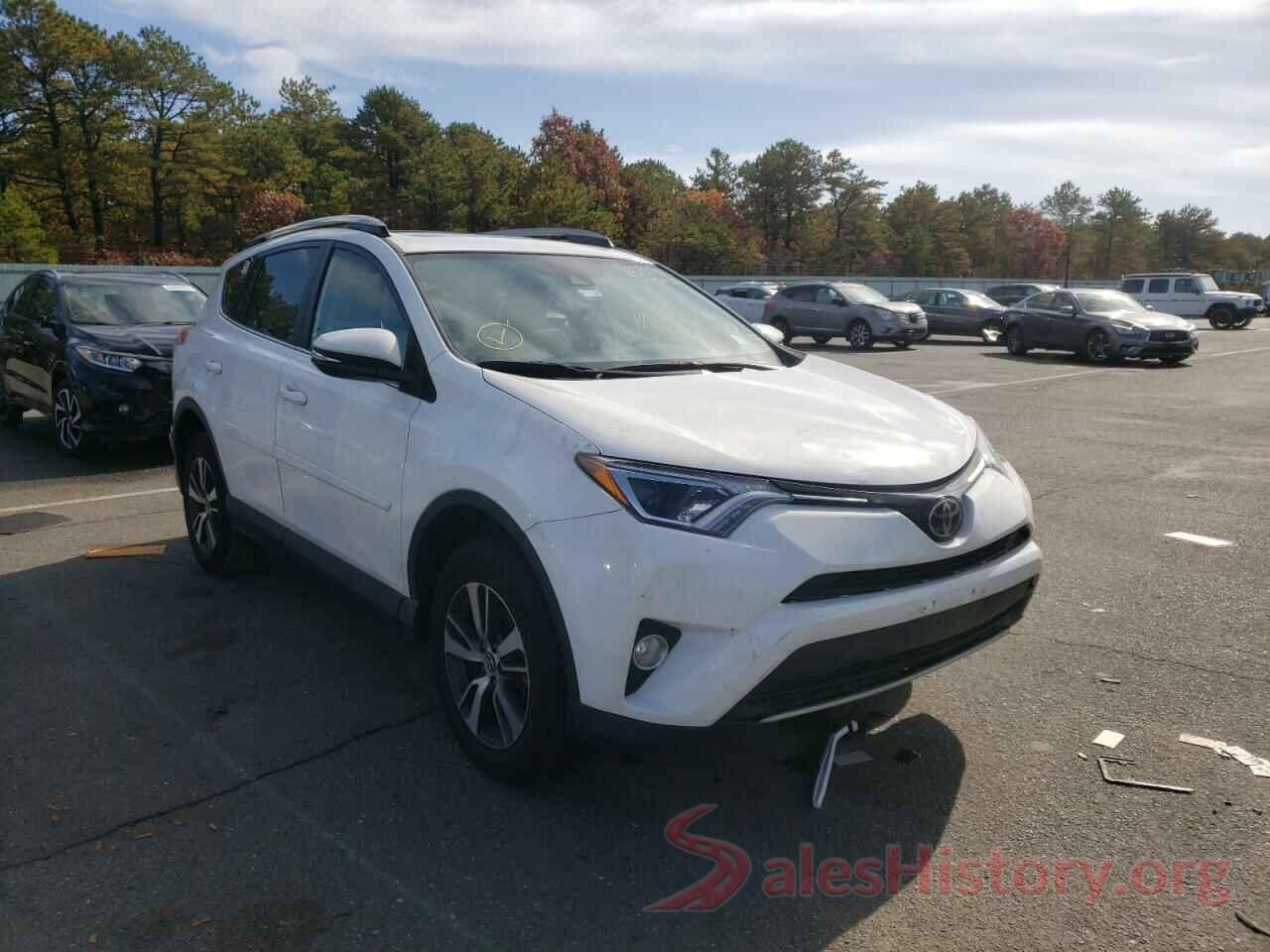 JTMRFREV7JJ718963 2018 TOYOTA RAV4