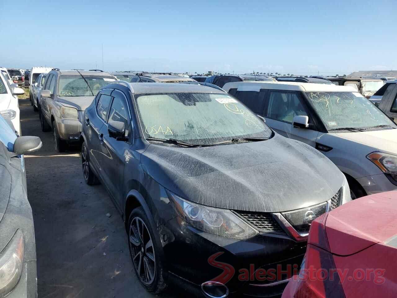 JN1BJ1CP3JW101183 2018 NISSAN ROGUE