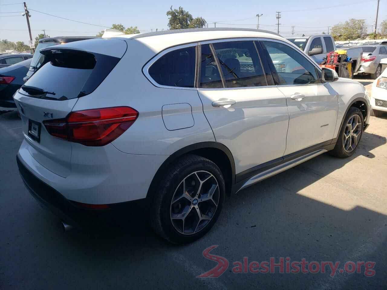 WBXHU7C32J5H45588 2018 BMW X1