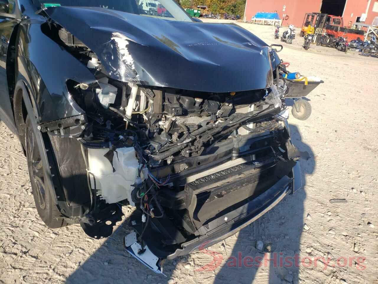 KNMAT2MV1JP622256 2018 NISSAN ROGUE