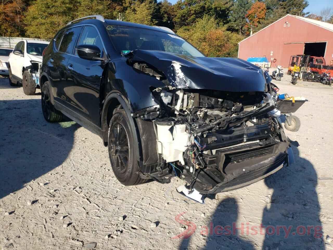 KNMAT2MV1JP622256 2018 NISSAN ROGUE