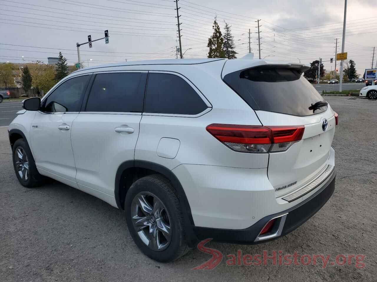 5TDDGRFHXKS070894 2019 TOYOTA HIGHLANDER