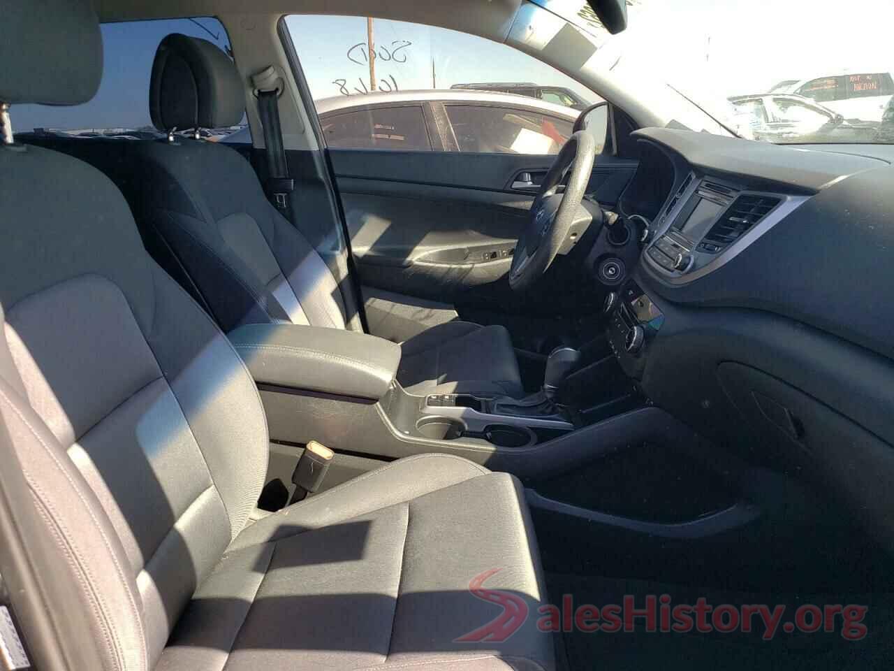 KM8J33A44HU596440 2017 HYUNDAI TUCSON