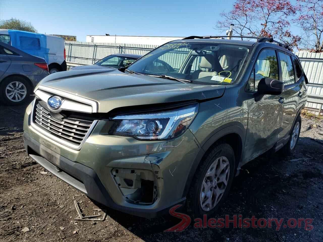 JF2SKACC3KH549583 2019 SUBARU FORESTER