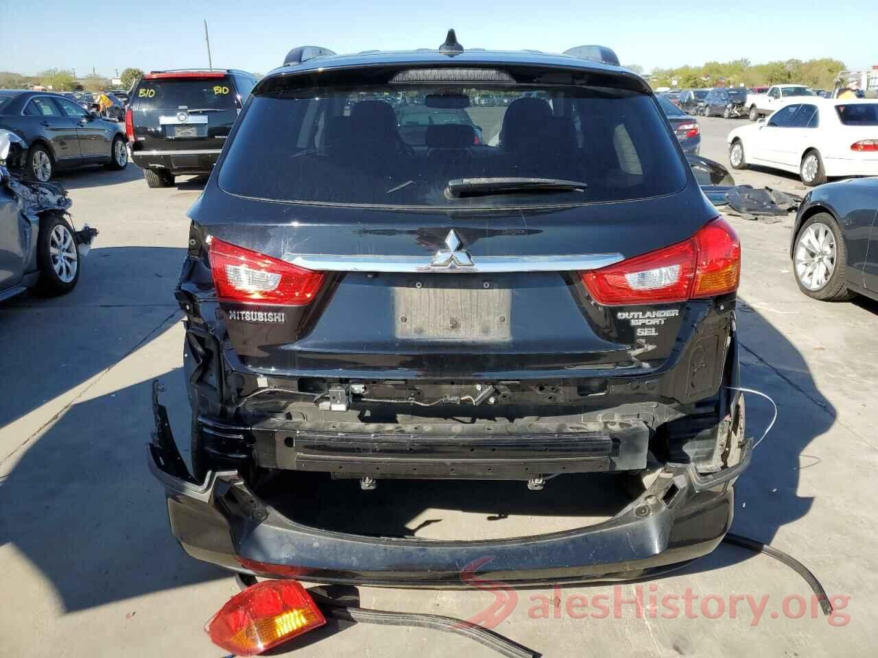 JA4AP4AW3JU005241 2018 MITSUBISHI OUTLANDER