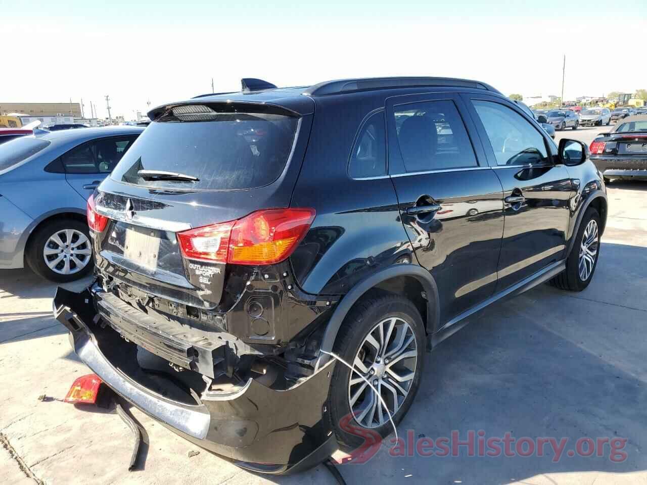 JA4AP4AW3JU005241 2018 MITSUBISHI OUTLANDER