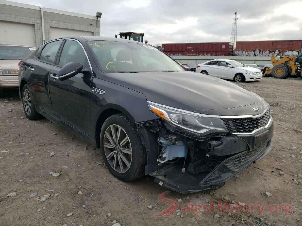 5XXGT4L32KG355983 2019 KIA OPTIMA