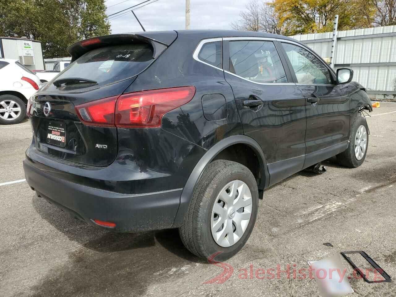 JN1BJ1CR5JW258747 2018 NISSAN ROGUE