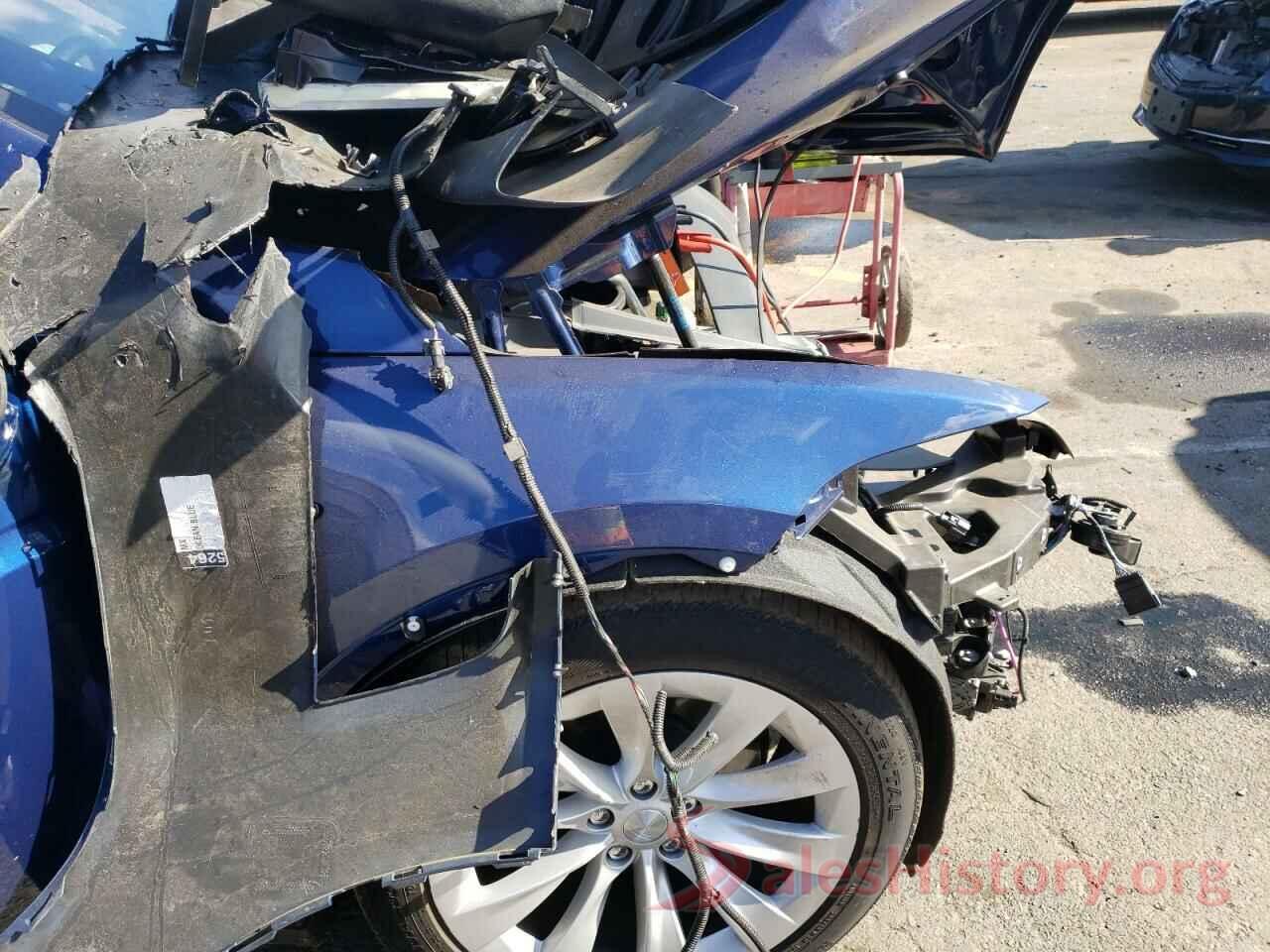 5YJXCDE23KF207803 2019 TESLA MODEL X