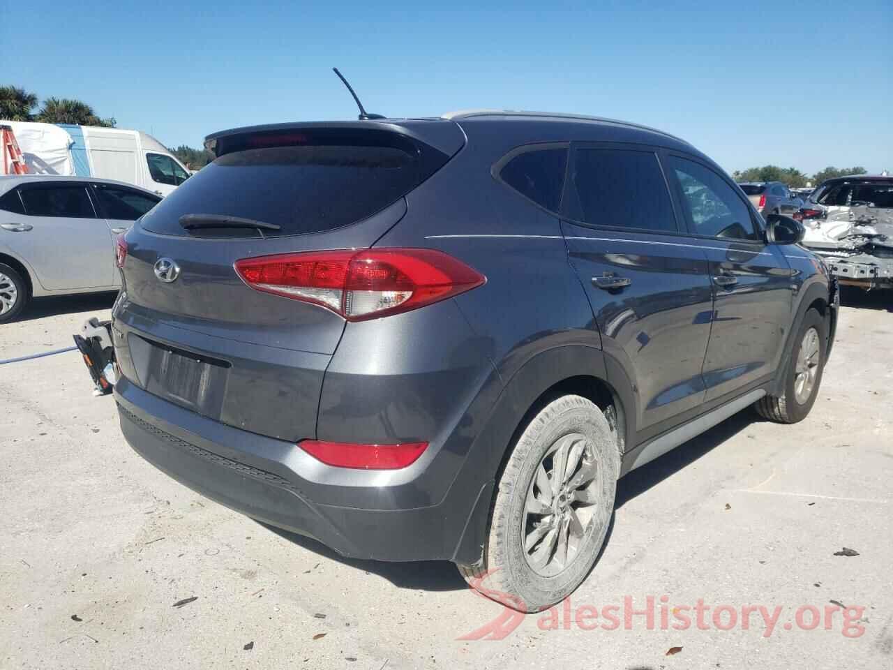 KM8J33A48HU568639 2017 HYUNDAI TUCSON