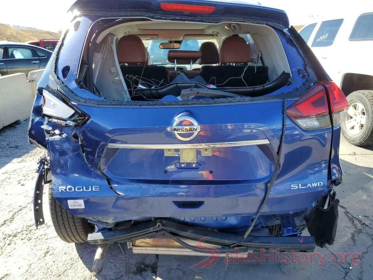 JN8AT2MV0JW305840 2018 NISSAN ROGUE