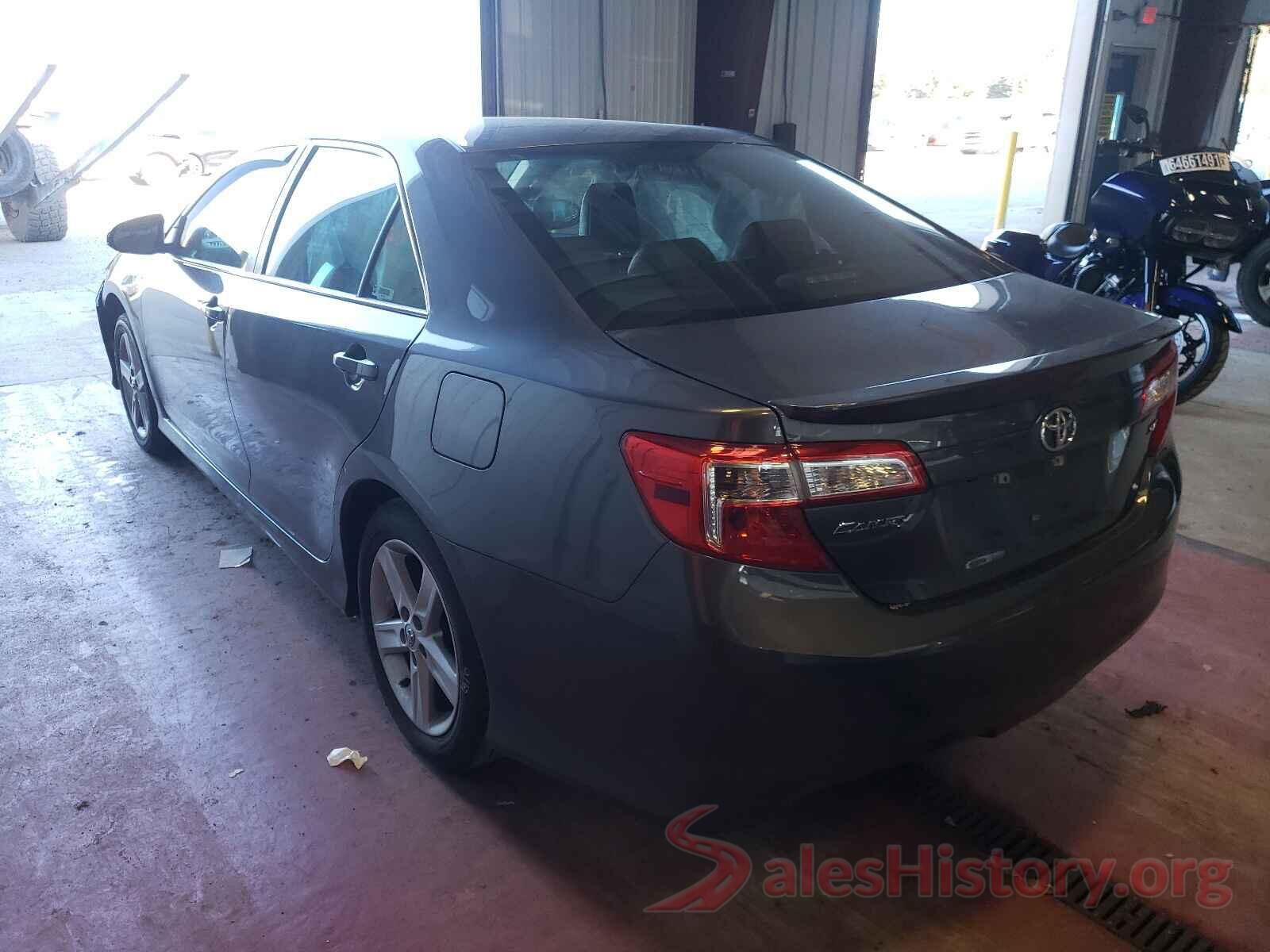 4T1BF1FK0EU423923 2014 TOYOTA CAMRY