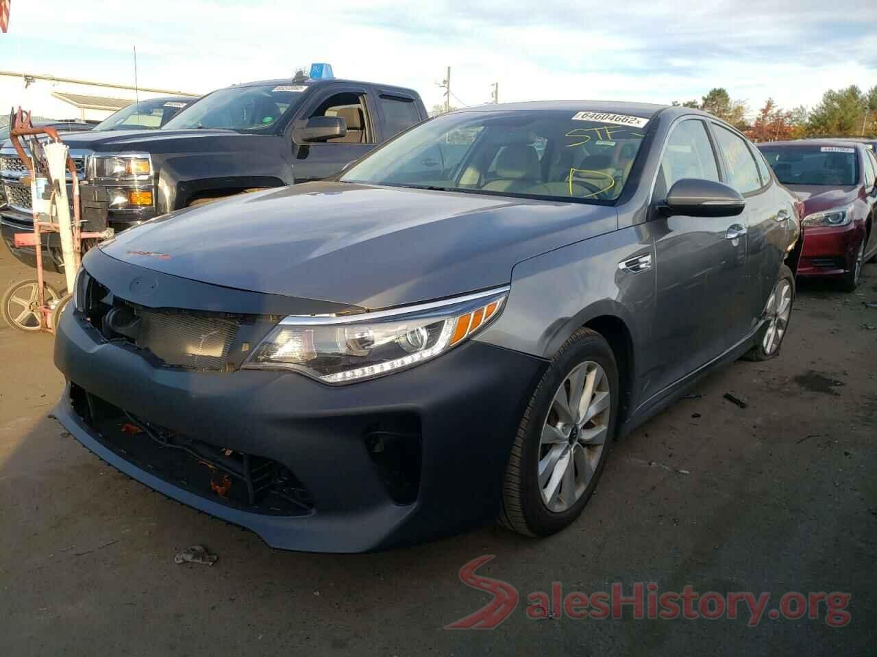 5XXGU4L35JG256893 2018 KIA OPTIMA