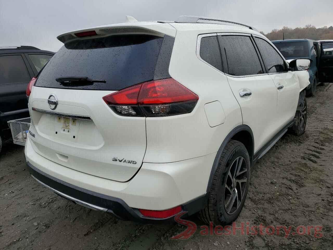 JN8AT2MV1JW306673 2018 NISSAN ROGUE