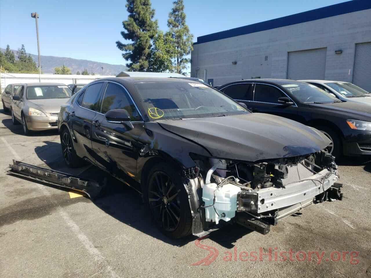 4T1KZ1AK8MU055598 2021 TOYOTA CAMRY