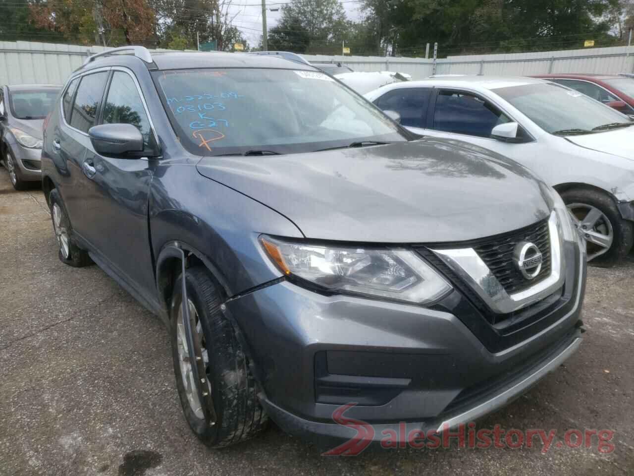 KNMAT2MV9HP564102 2017 NISSAN ROGUE