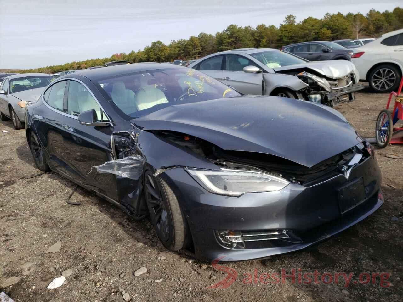 5YJSA1E21JF251599 2018 TESLA MODEL S