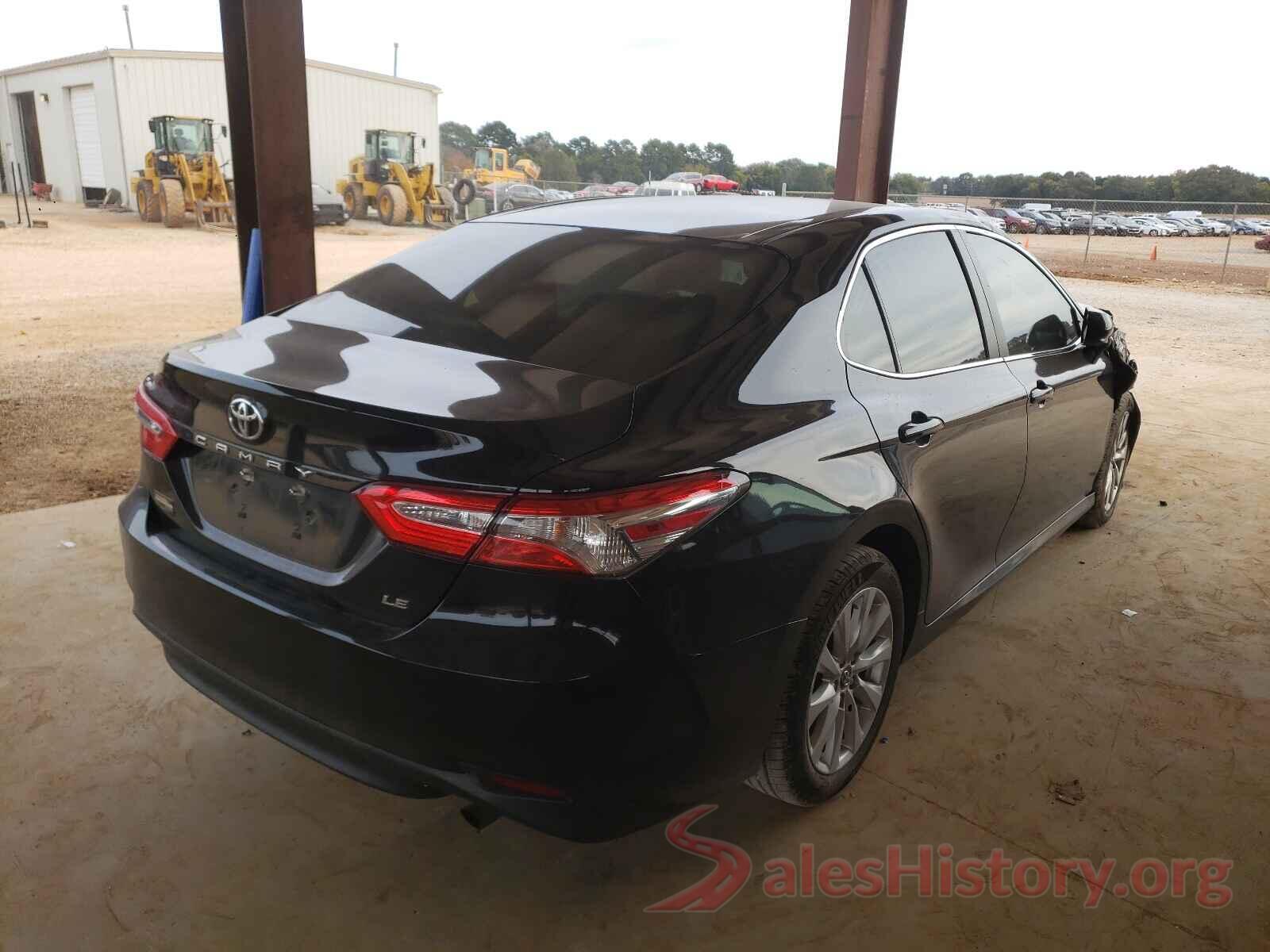 4T1B11HK5JU547725 2018 TOYOTA CAMRY