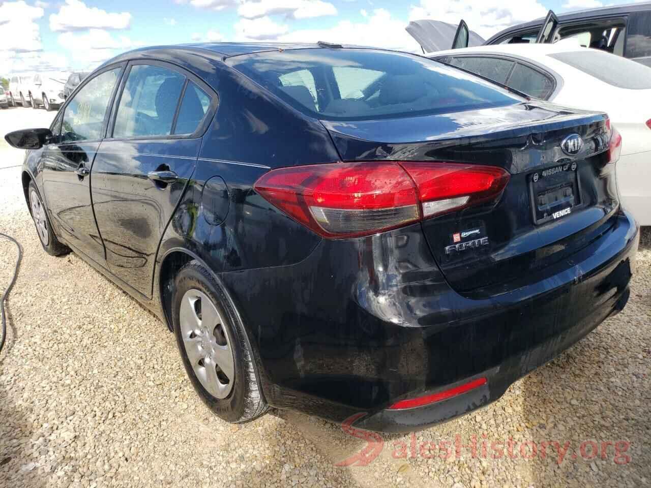 3KPFL4A70HE130822 2017 KIA FORTE