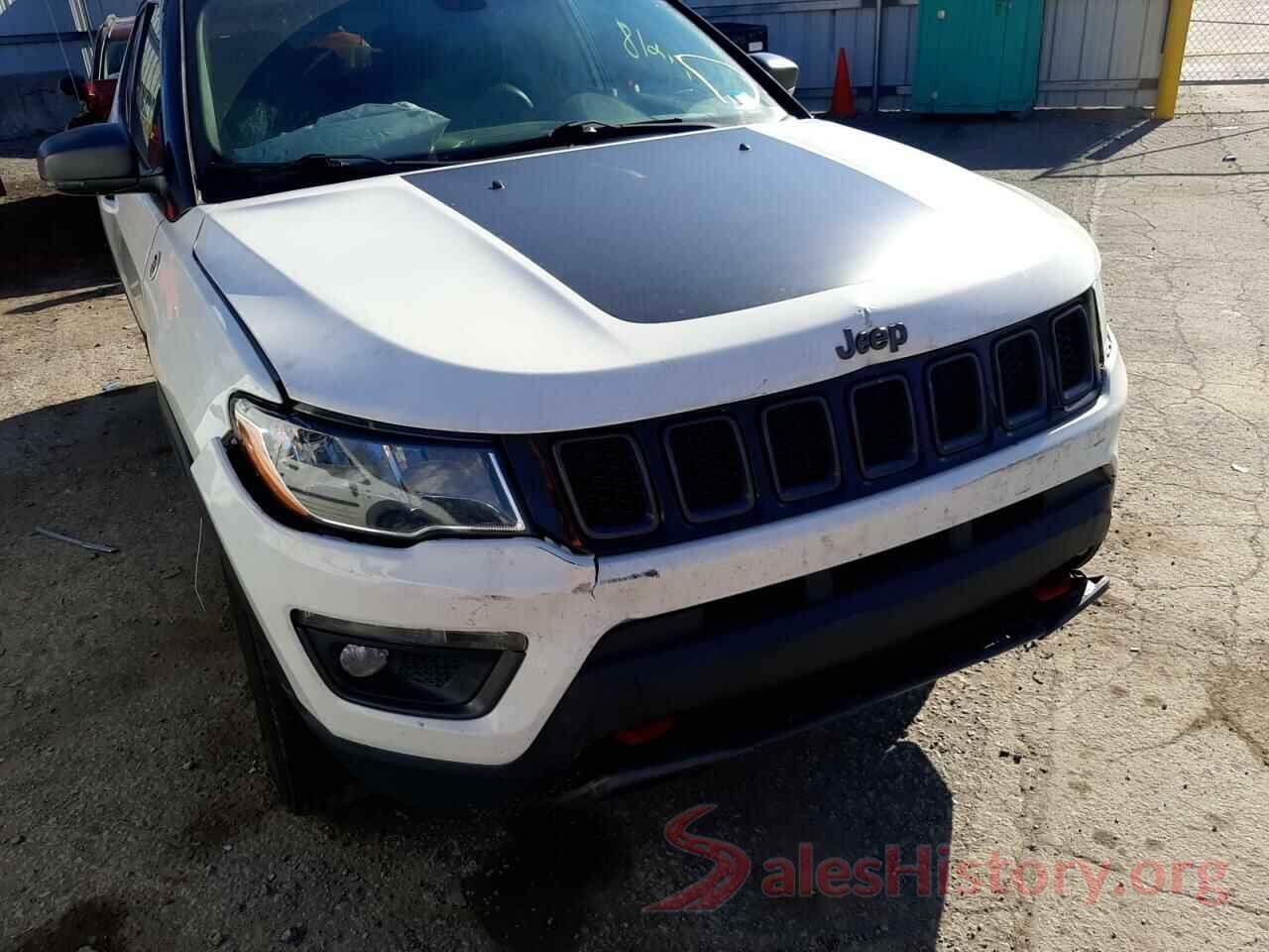 3C4NJDDB7KT622333 2019 JEEP COMPASS