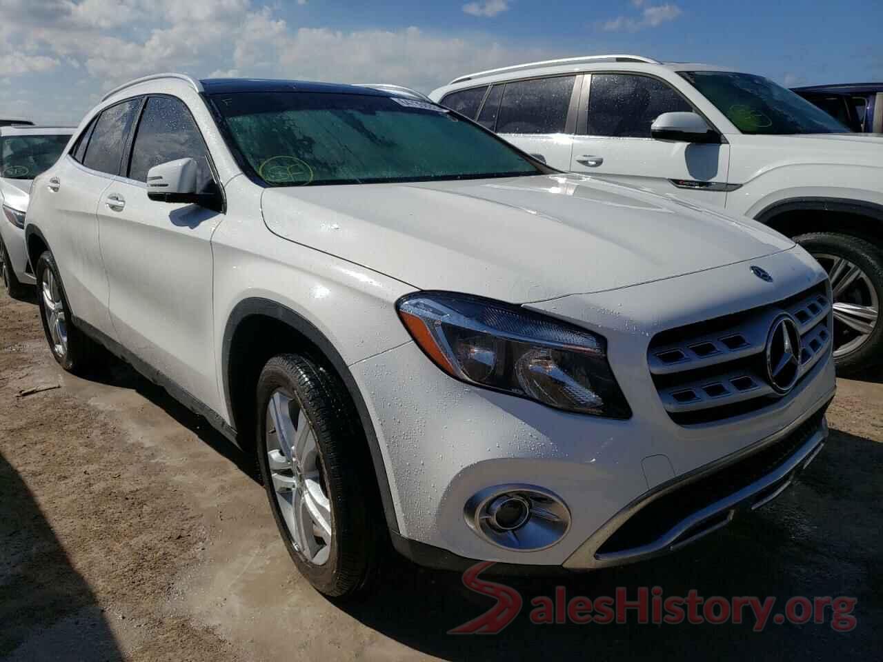 WDCTG4EB1KU010584 2019 MERCEDES-BENZ GLA-CLASS