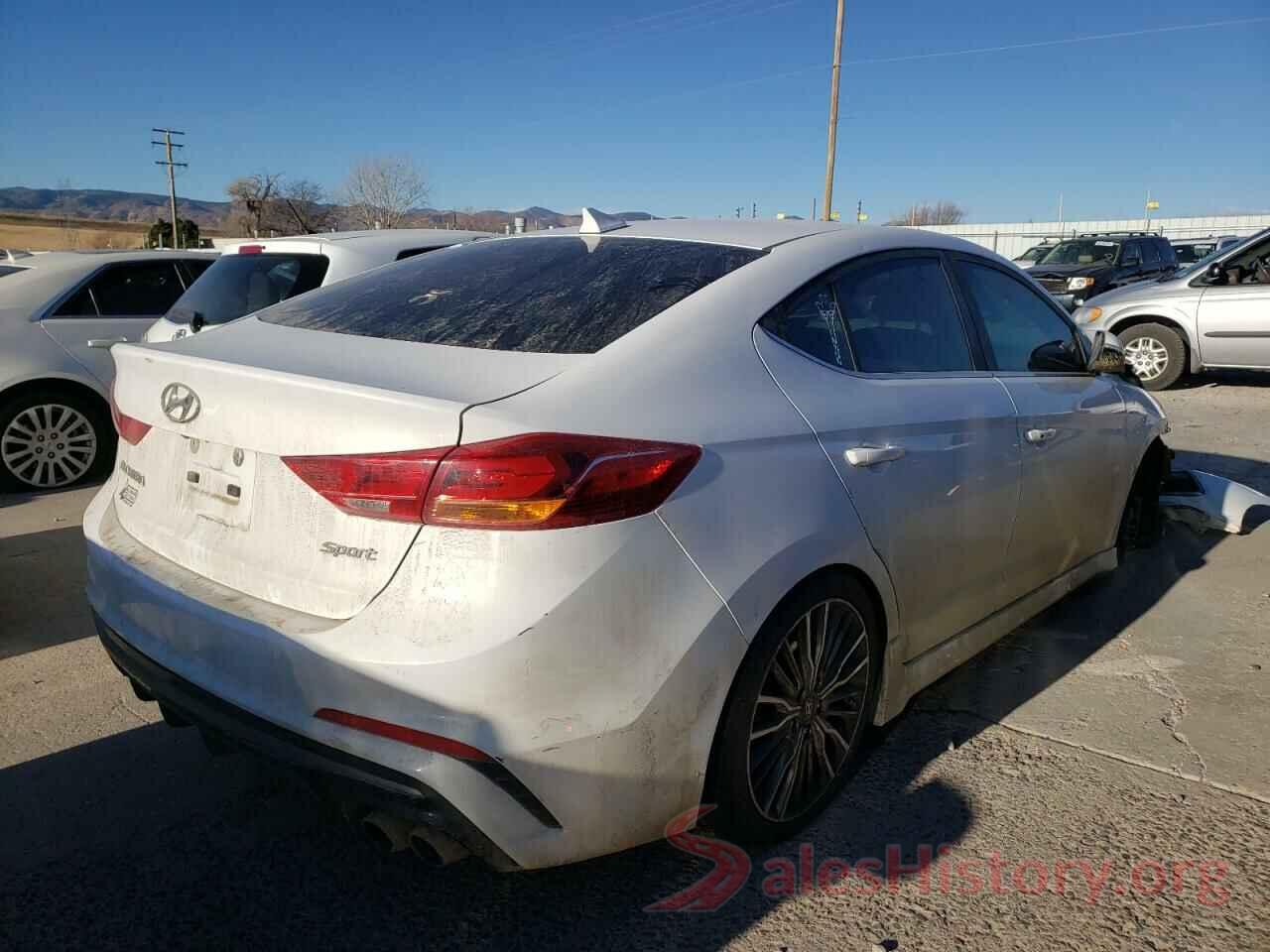 KMHD04LB4HU355954 2017 HYUNDAI ELANTRA