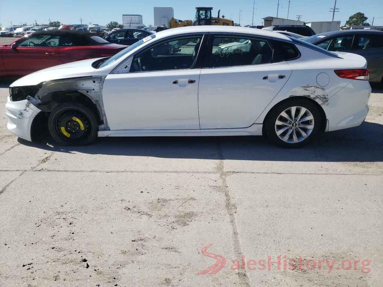 5XXGT4L38JG256664 2018 KIA OPTIMA