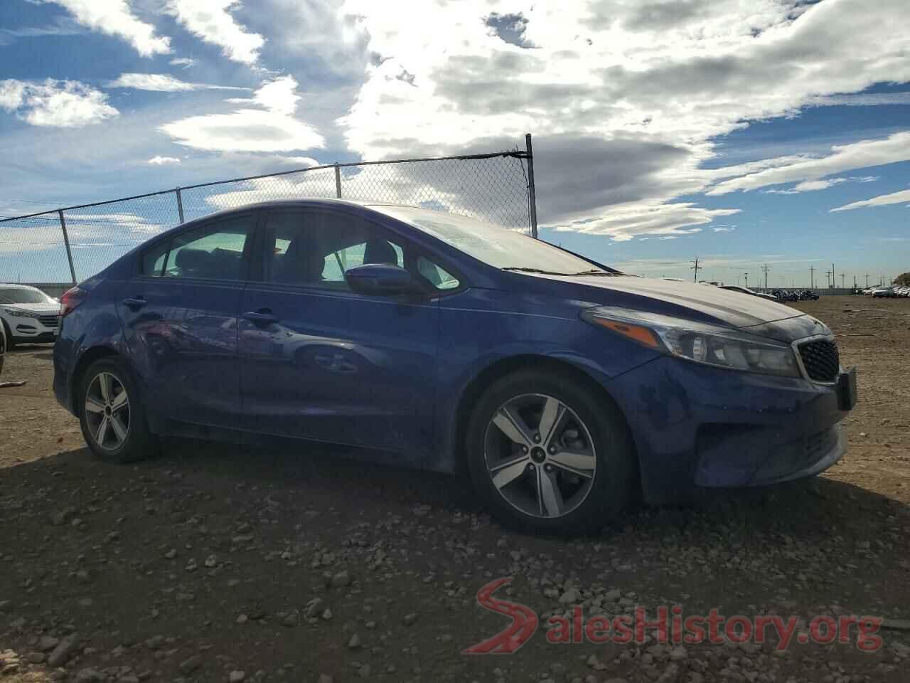 3KPFL4A71JE261974 2018 KIA FORTE