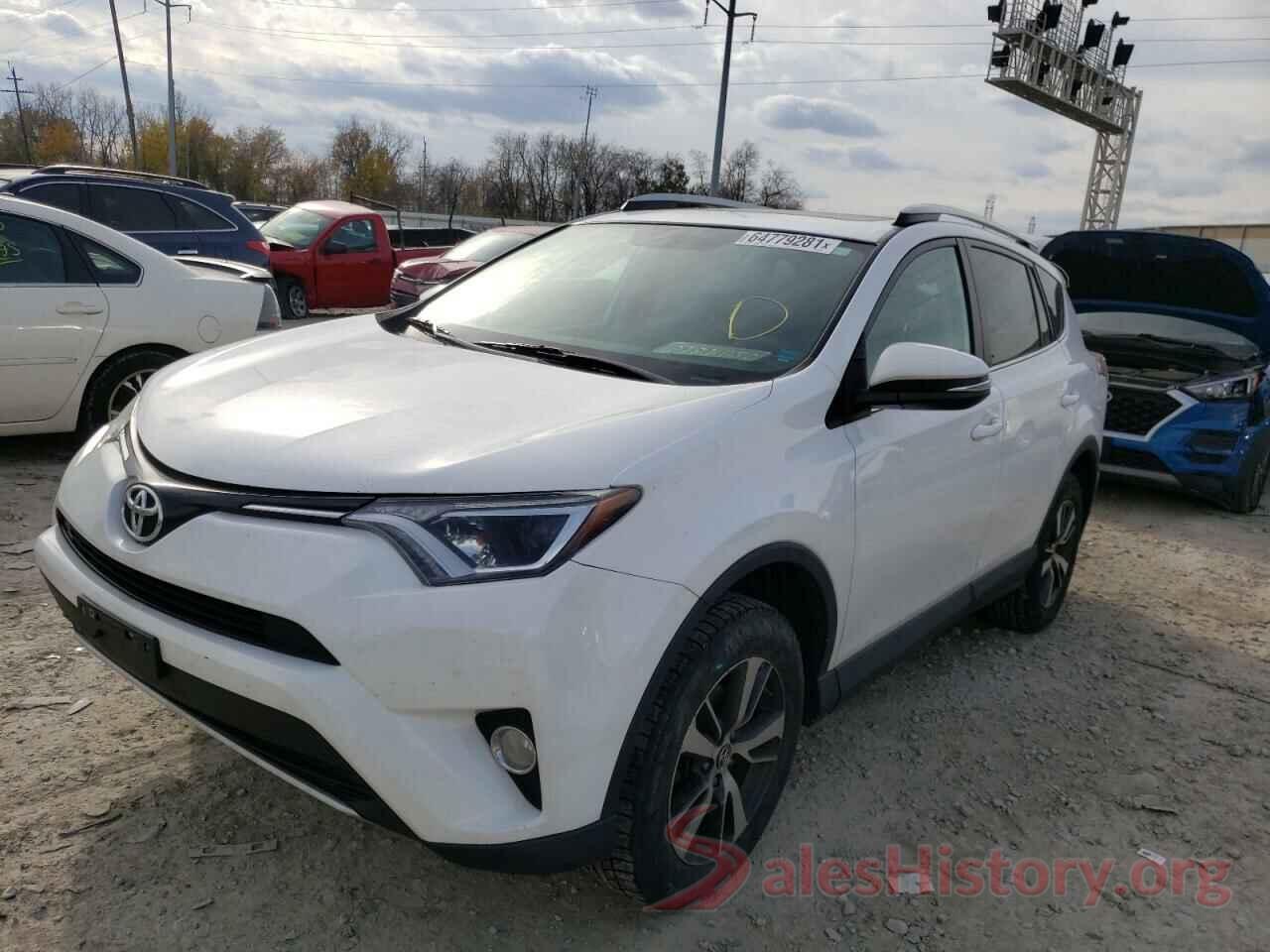 2T3RFREVXGW456236 2016 TOYOTA RAV4