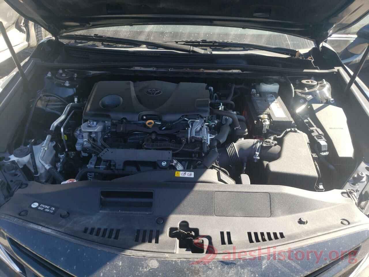 4T1B11HK1JU582598 2018 TOYOTA CAMRY