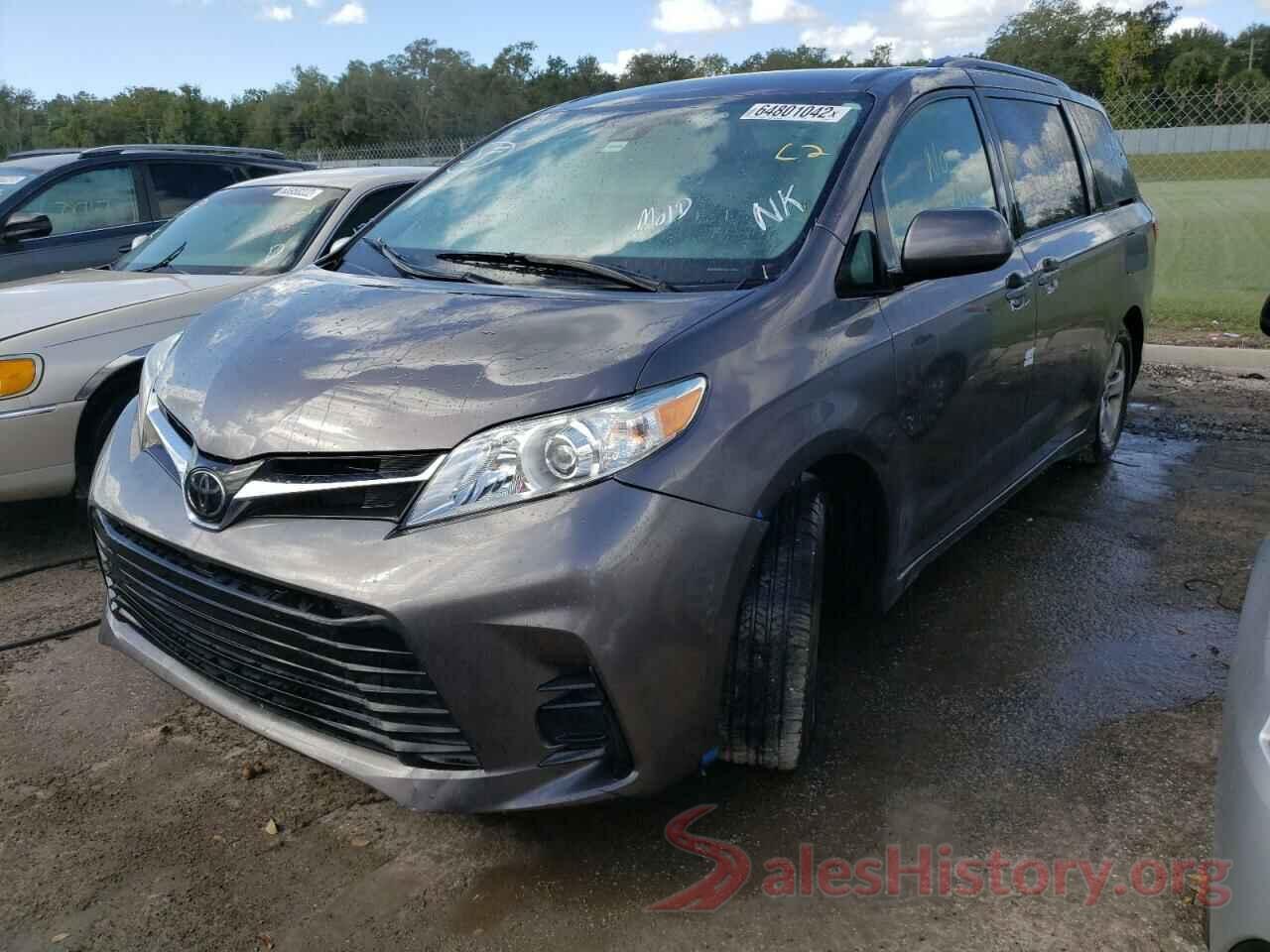 5TDKZ3DC6KS992701 2019 TOYOTA SIENNA