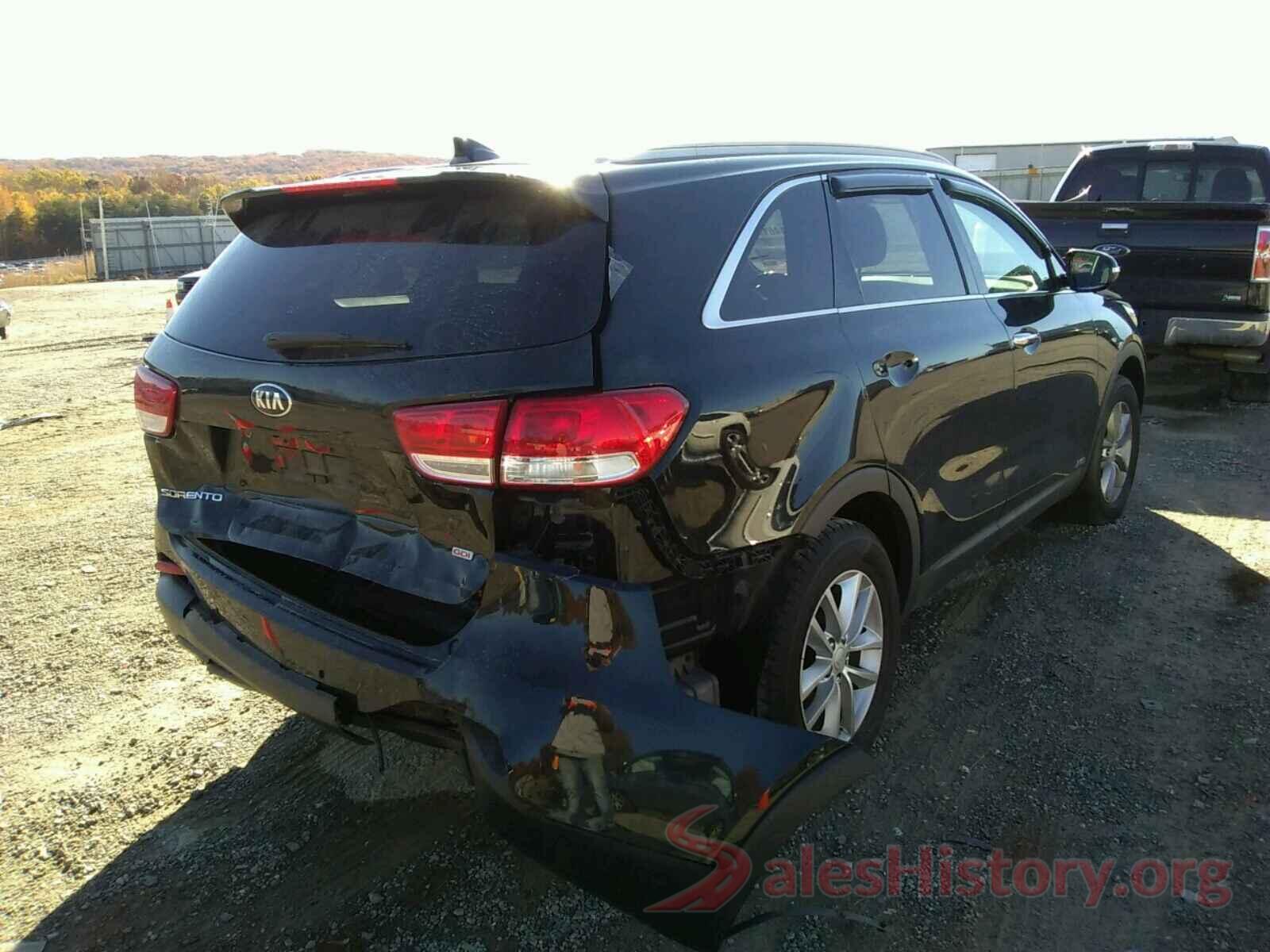 5XYPGDA32GG086961 2016 KIA SORENTO