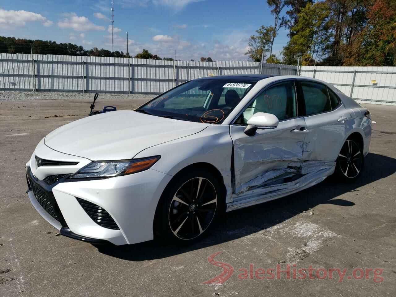 4T1B61HK8KU720916 2019 TOYOTA CAMRY