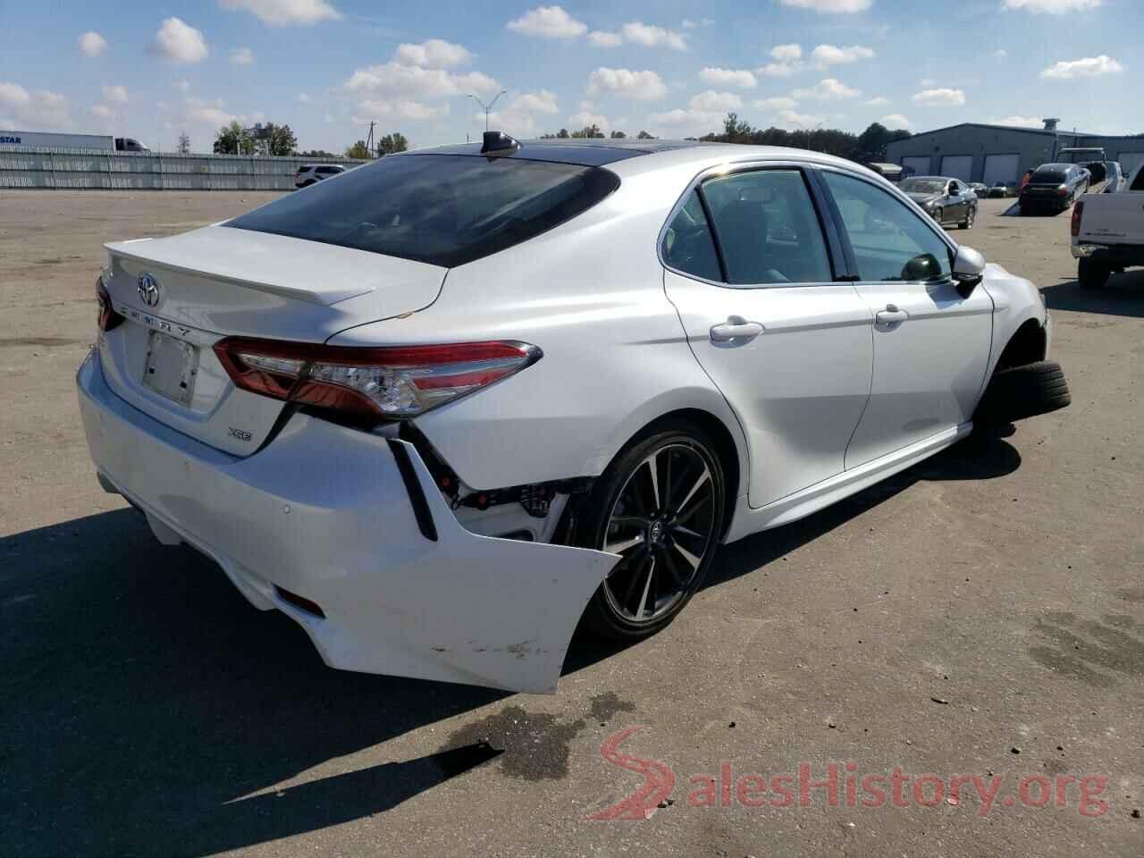 4T1B61HK8KU720916 2019 TOYOTA CAMRY