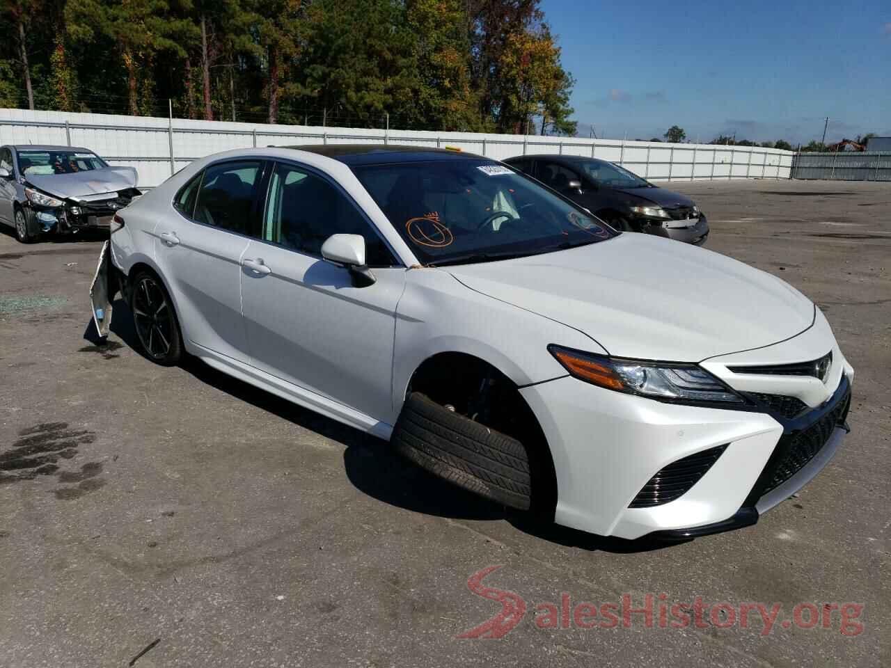 4T1B61HK8KU720916 2019 TOYOTA CAMRY