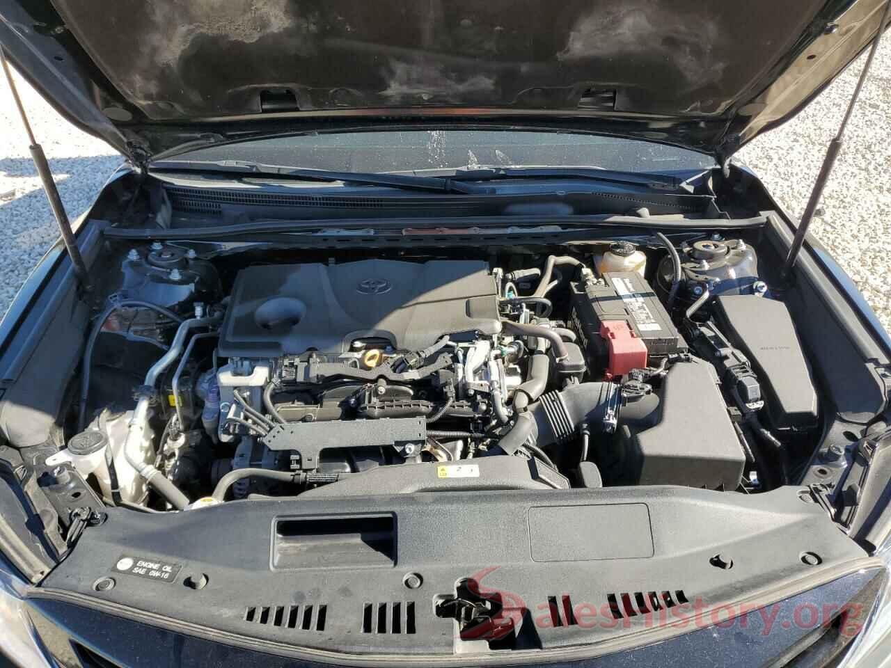 4T1B11HK2JU049045 2018 TOYOTA CAMRY