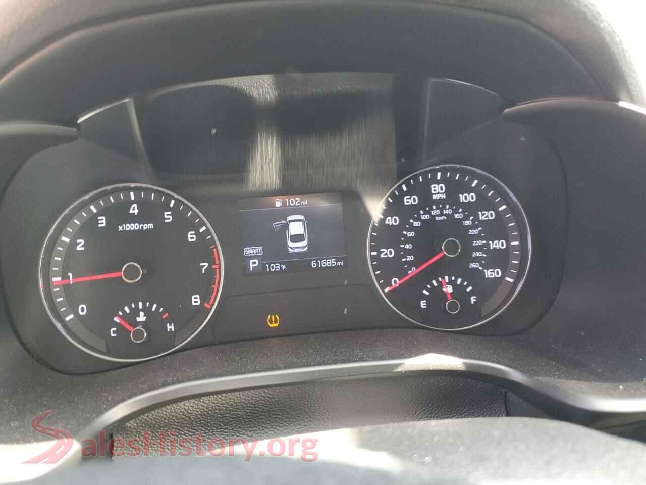 2021 KIA FORTE VIN 3KPF24AD5ME369754, interior center console